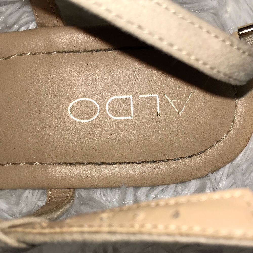 Sandals - Picture 2 of 2